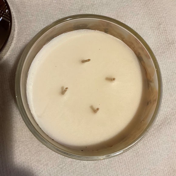 Homeworx Candle by Harry Slatkin 4 Wick Scented Crackling Fireside - Picture 4 of 12